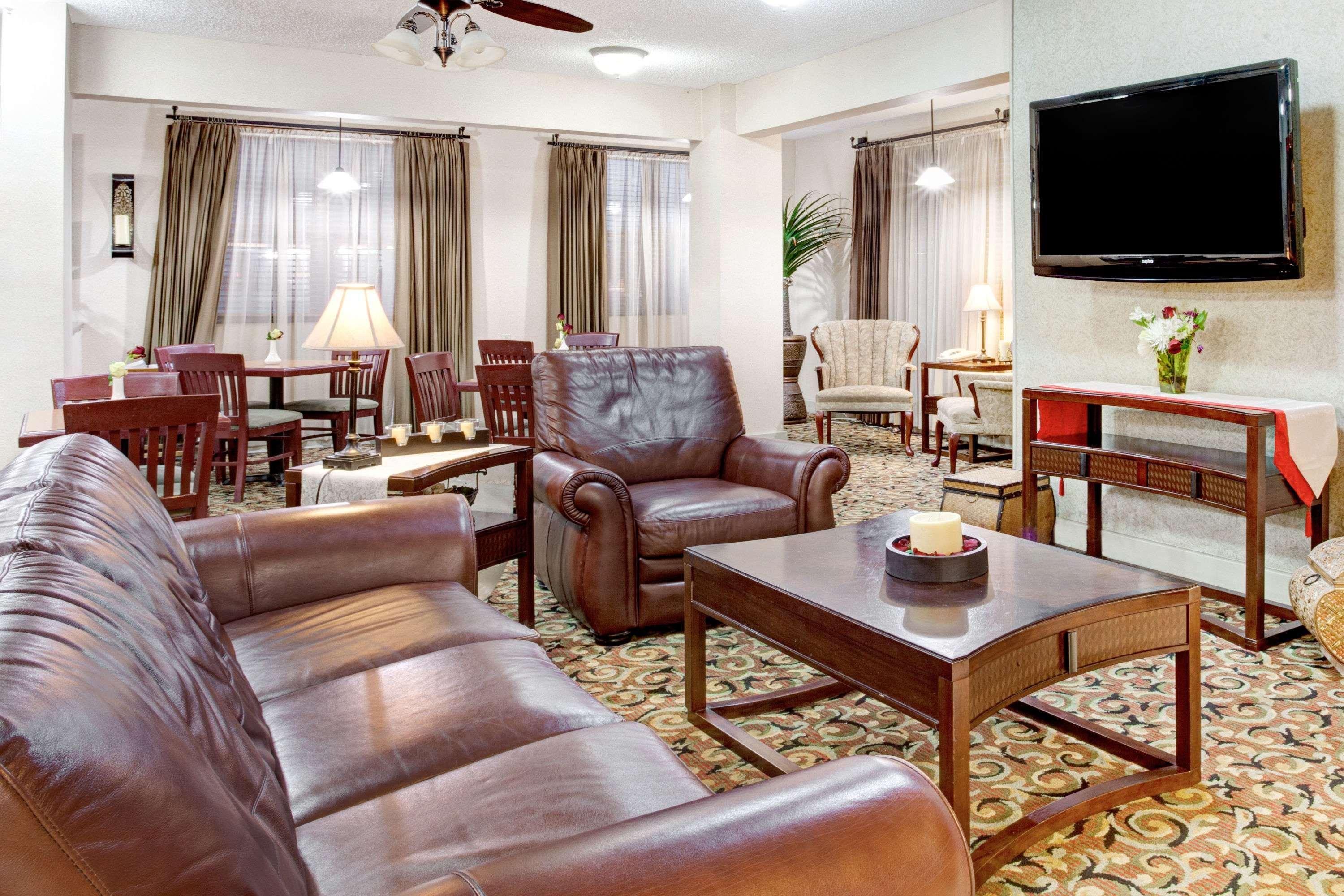Ramada By Wyndham West Memphis Hotel Luaran gambar